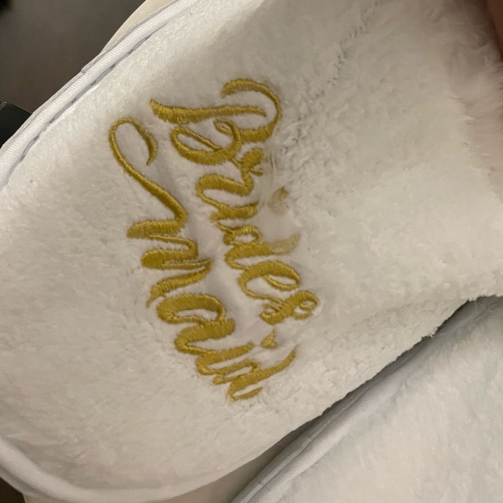 BRIDESMAID SLIPPERS-NWT